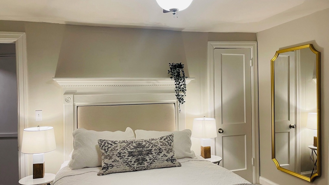 Photo of Bedroom in Jeffersontown