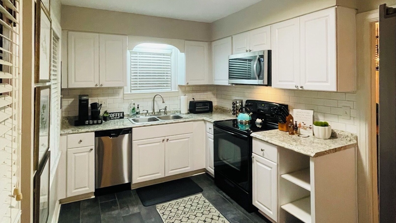Photo of Kitchen in Jeffersontown
