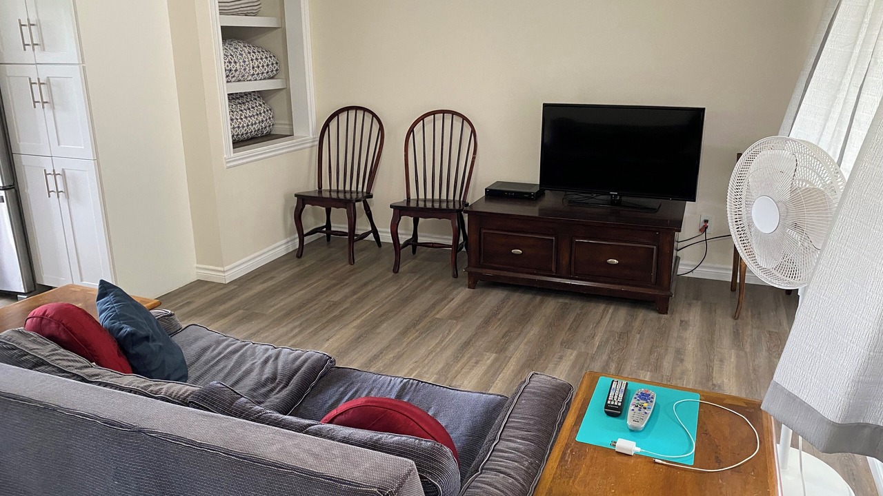 Photo of Livingroom in Martintown