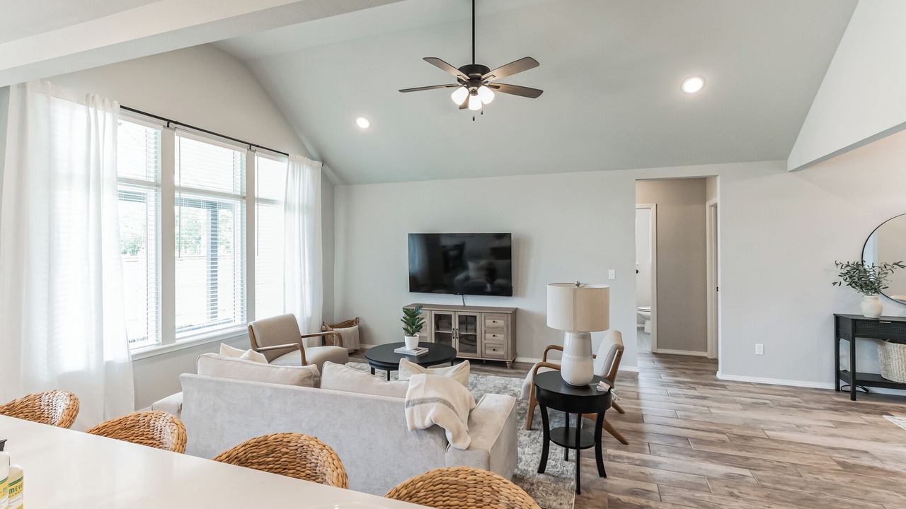 Photo of Livingroom in Owasso