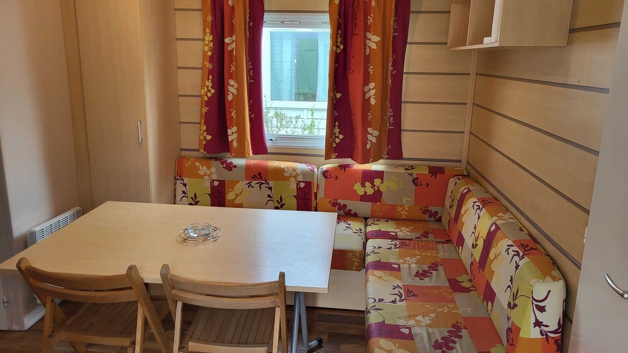 Photo of Livingroom in Ivry-la-Bataille