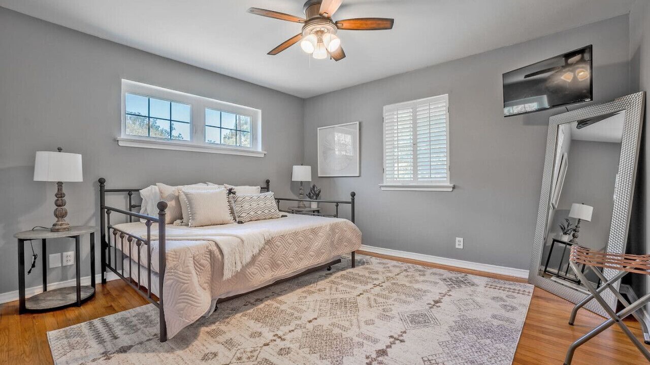 Photo of Bedroom in Northeast Dallas