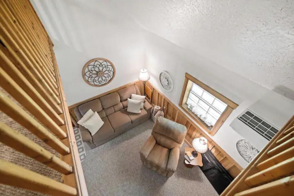 Photo of Livingroom in Terry