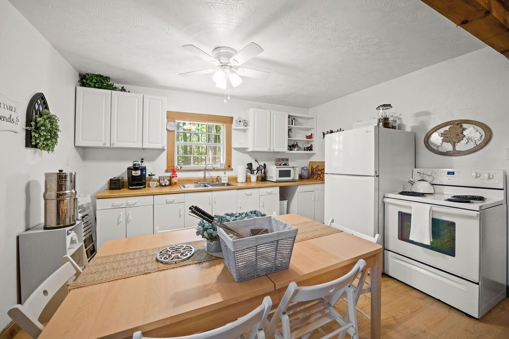 Photo of Kitchen in Terry