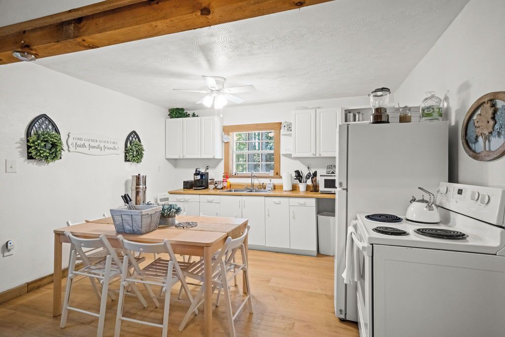 Photo of Kitchen in Terry