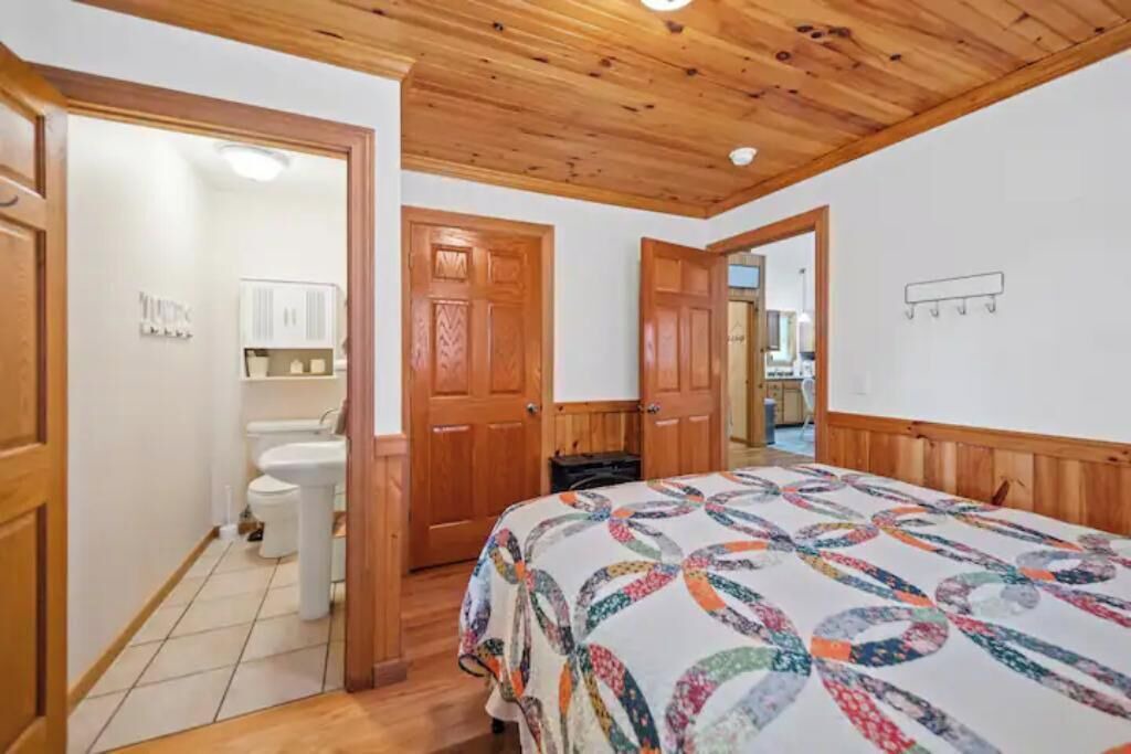 Photo of Bedroom in Terry