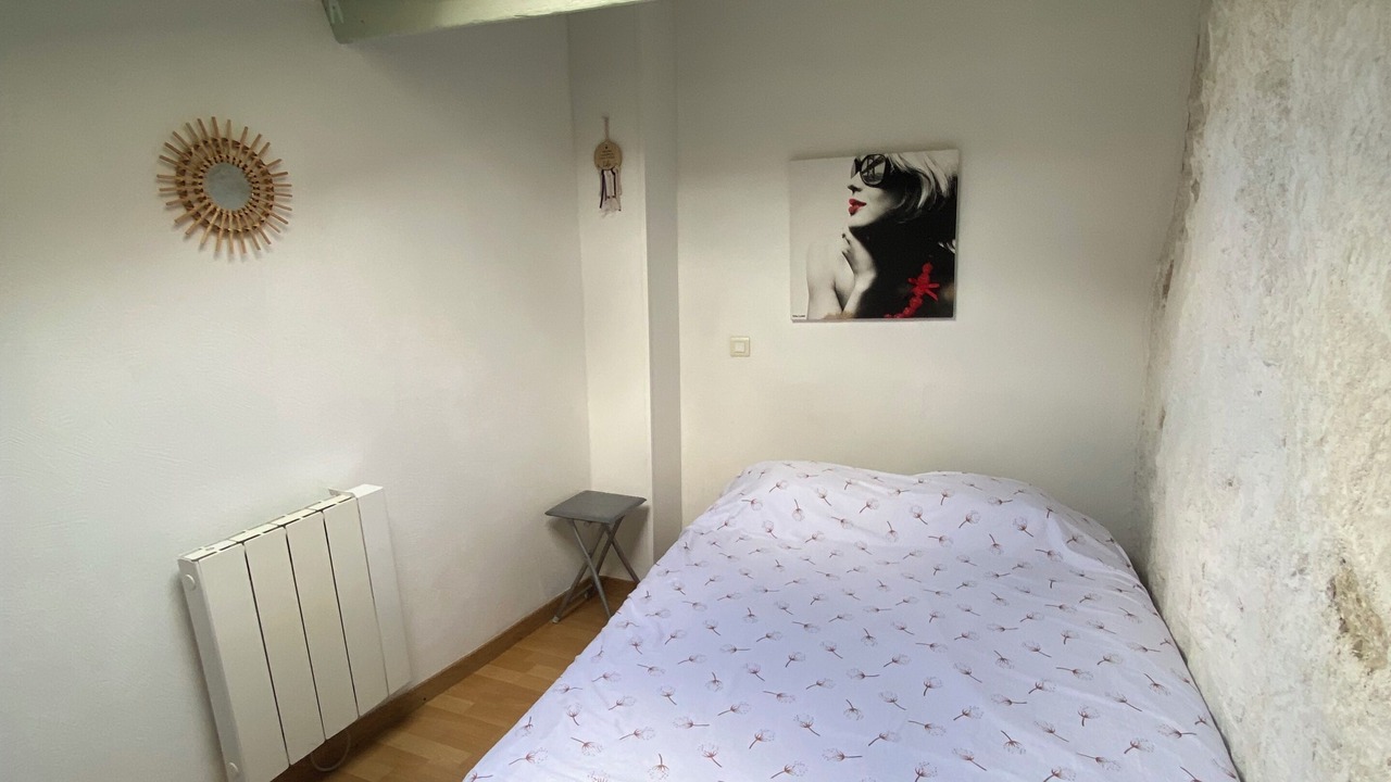 Photo of Bedroom in Saint-Genies-de-Fontedit