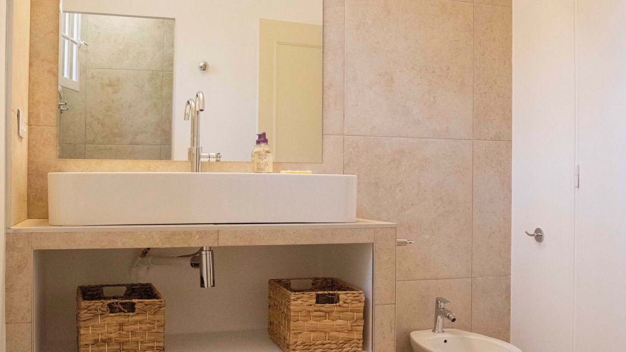 Photo of Bathroom in Charleval