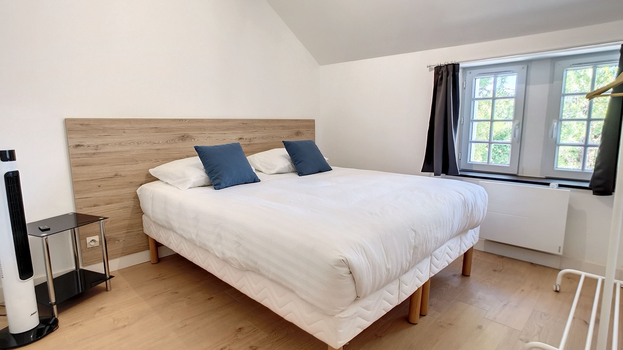 Photo of Bedroom in St-Meme-le-Tenu