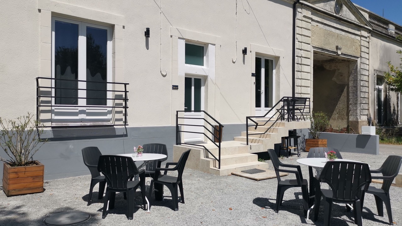 Photo of Outdoor in St-Meme-le-Tenu