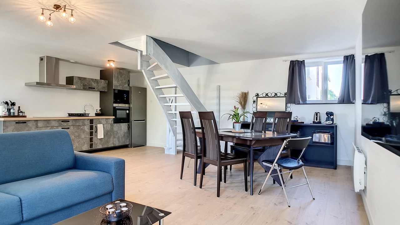 Photo of Livingroom in St-Meme-le-Tenu