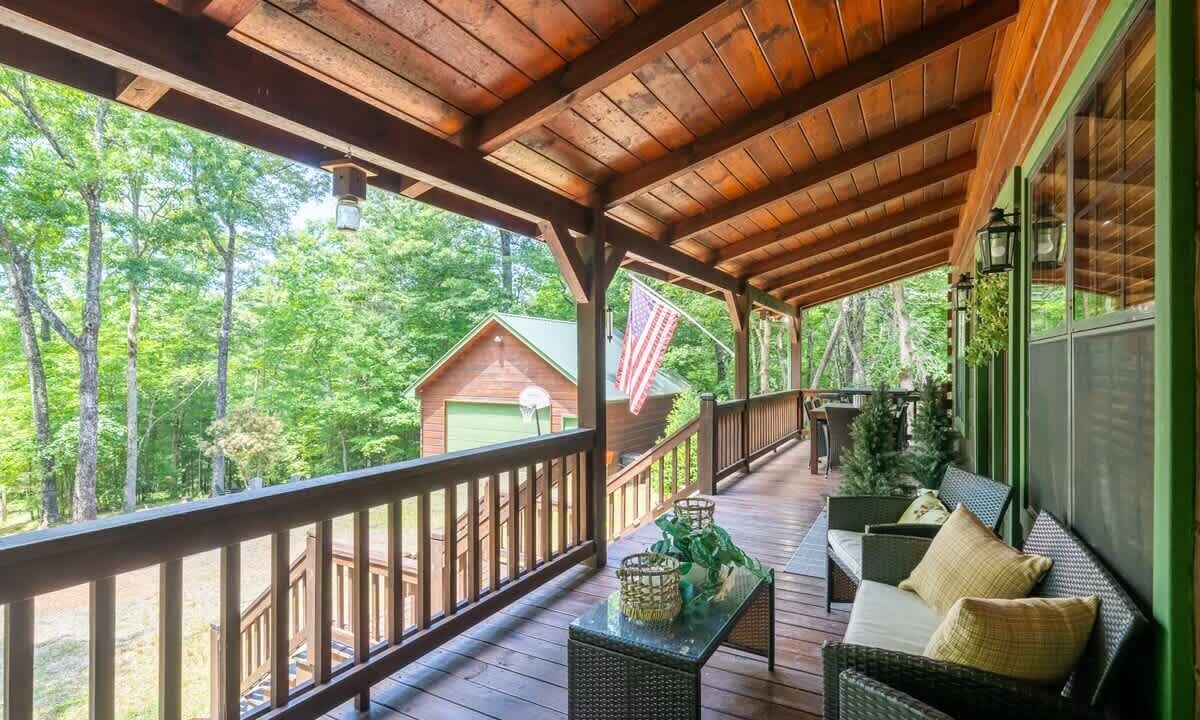 Photo of Patio Balcony in Blue Ridge