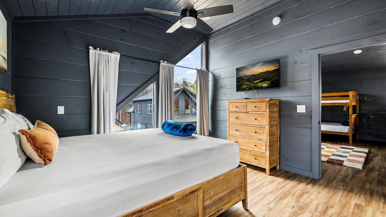 Photo of Bedroom in Pigeon Forge