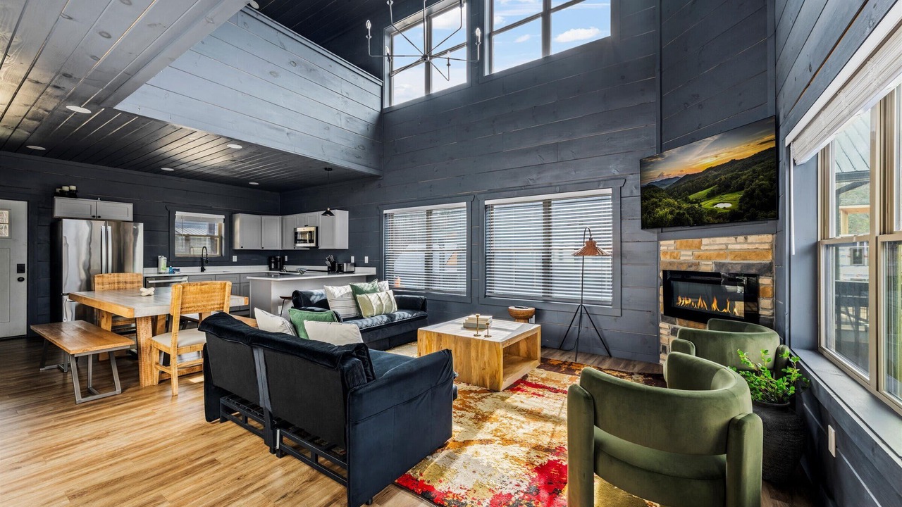Photo of Livingroom in Pigeon Forge