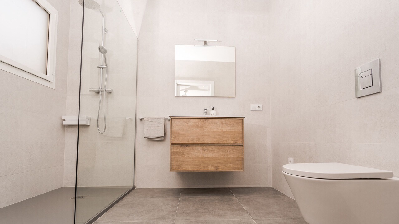 Photo of Bathroom in Moraira Town Centre