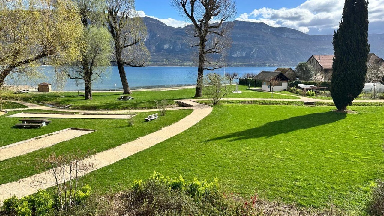 Photo of Outdoor in Conjux