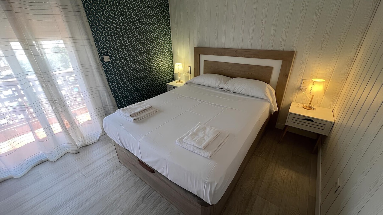 Photo of Bedroom in Roses