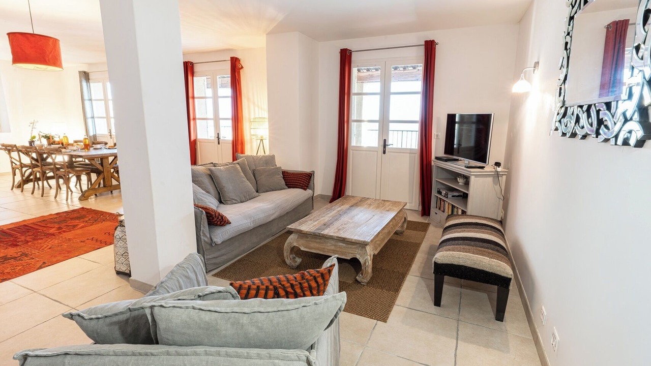 Photo of Livingroom in Issirac