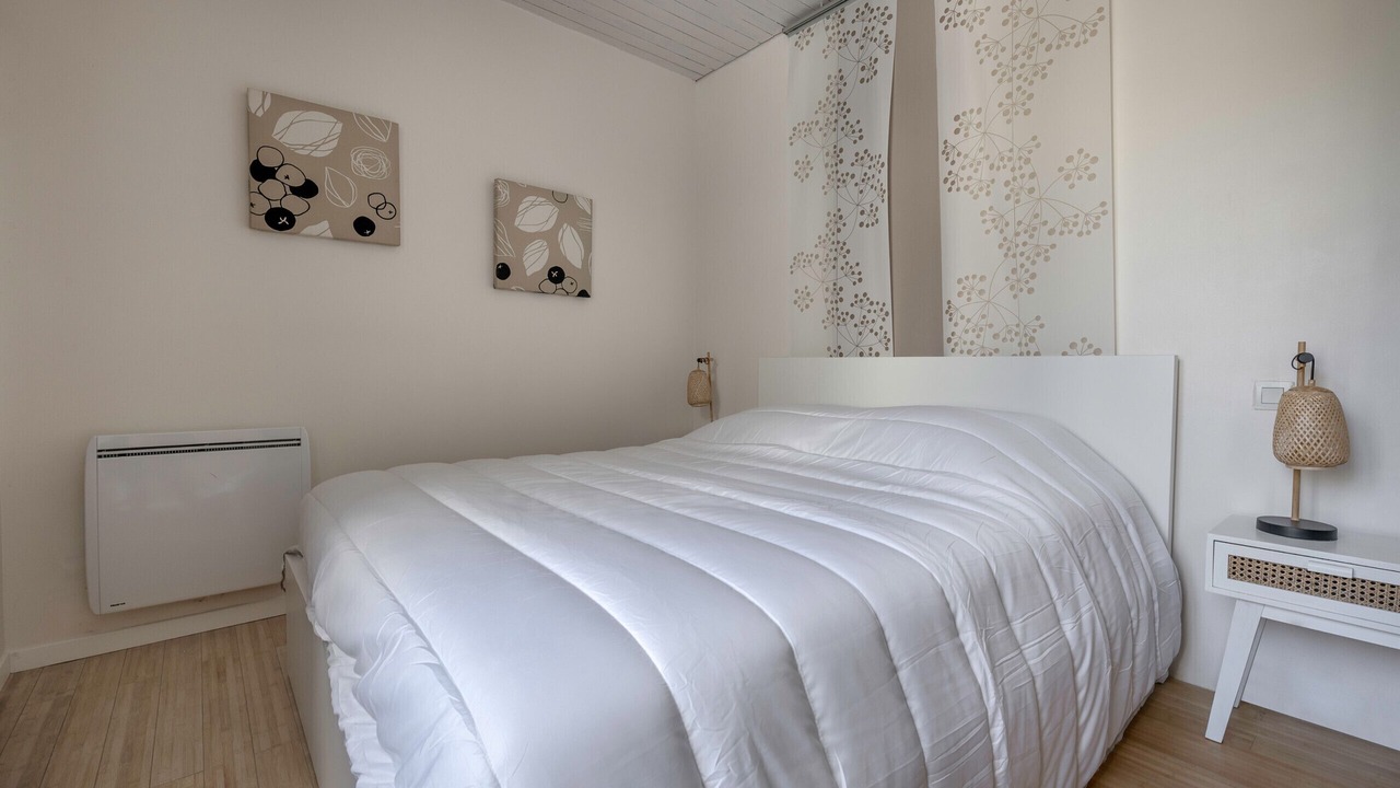 Photo of Bedroom in Prefailles