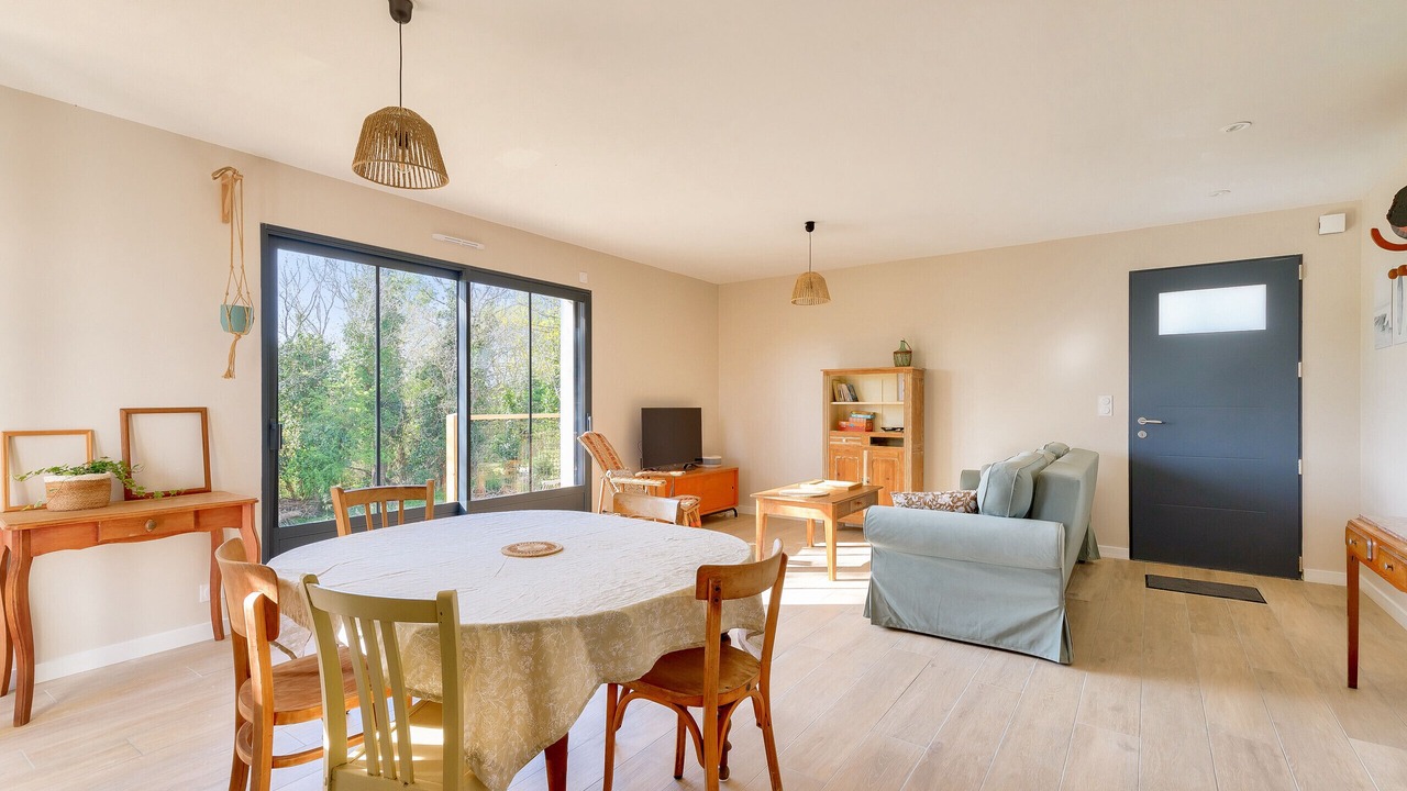 Photo of Livingroom in Saint-Vincent-sur-Jard