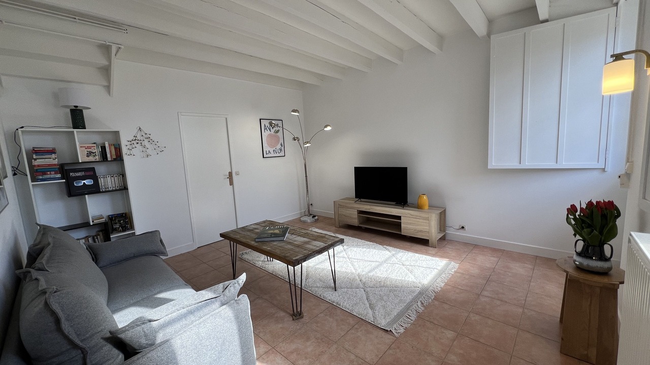 Photo of Livingroom in Thesee