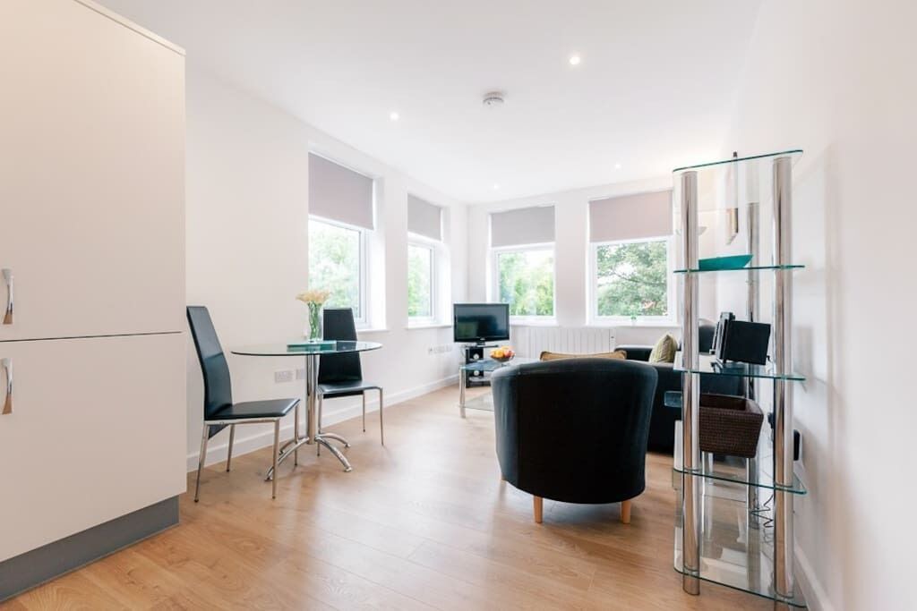 Photo of Livingroom in Leatherhead