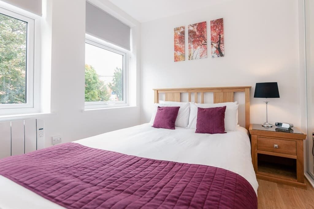 Photo of Bedroom in Leatherhead