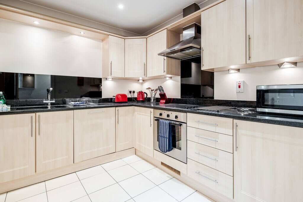 Photo of Kitchen in Leatherhead