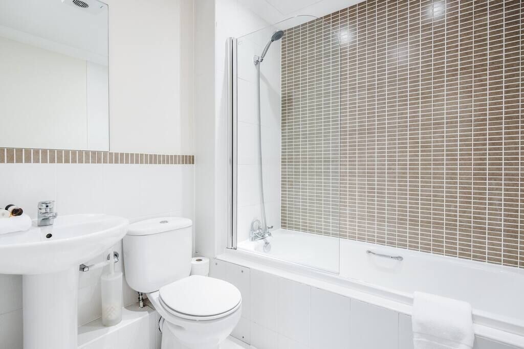 Photo of Bathroom in Leatherhead