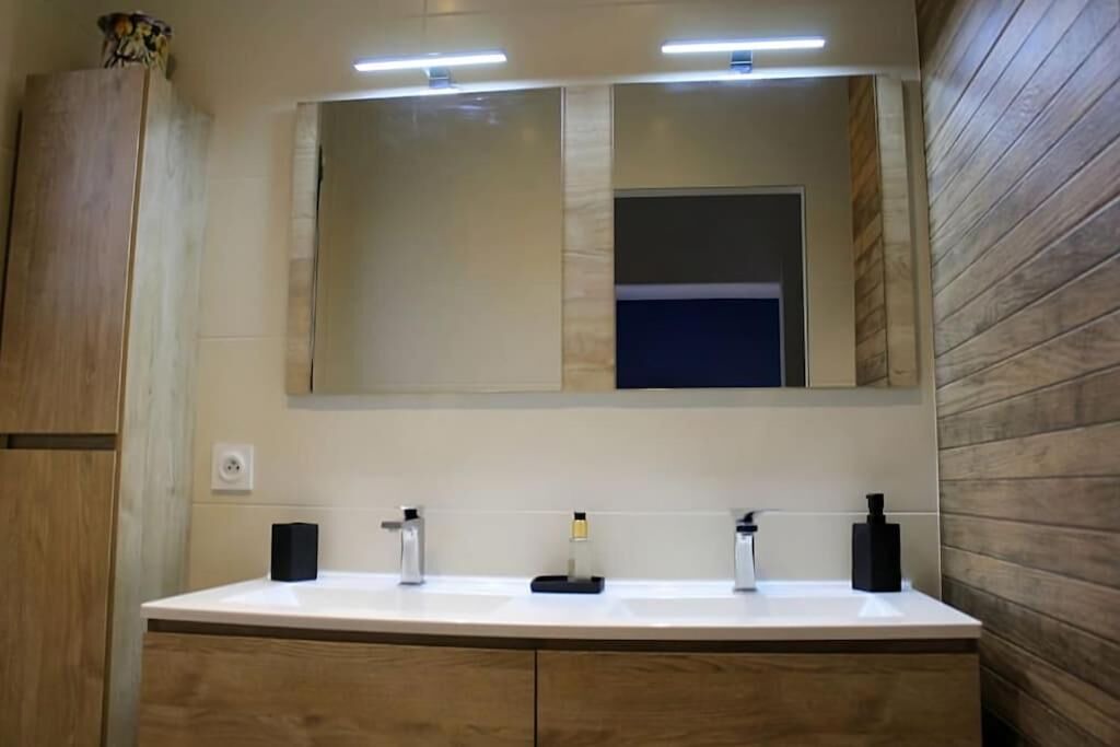 Photo of Bathroom in Millas