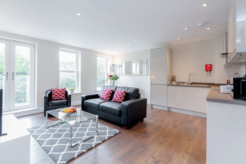 Photo of Livingroom in Reigate