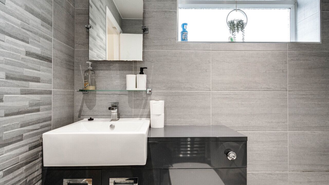 Photo of Others in Belle Vue