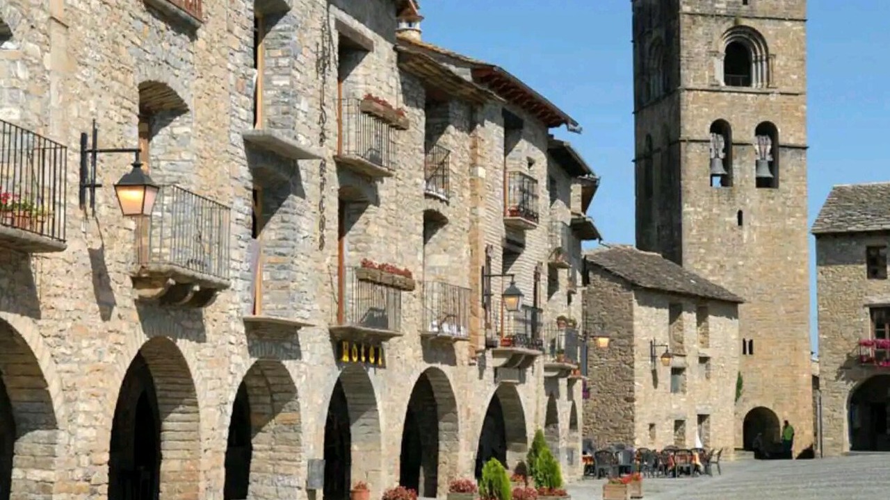 Photo of Others in Ainsa-Sobrarbe