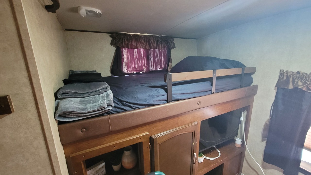 Photo of Bedroom in Pinellas Park