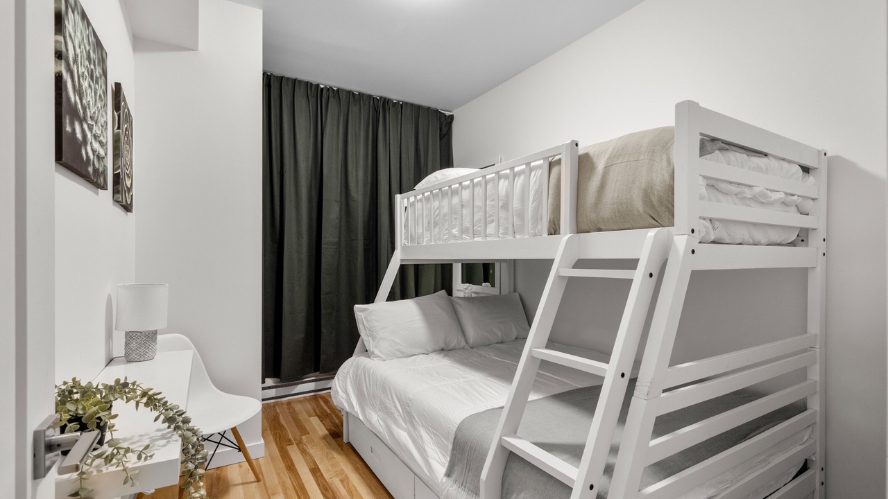 Photo of Bedroom in Hochelaga