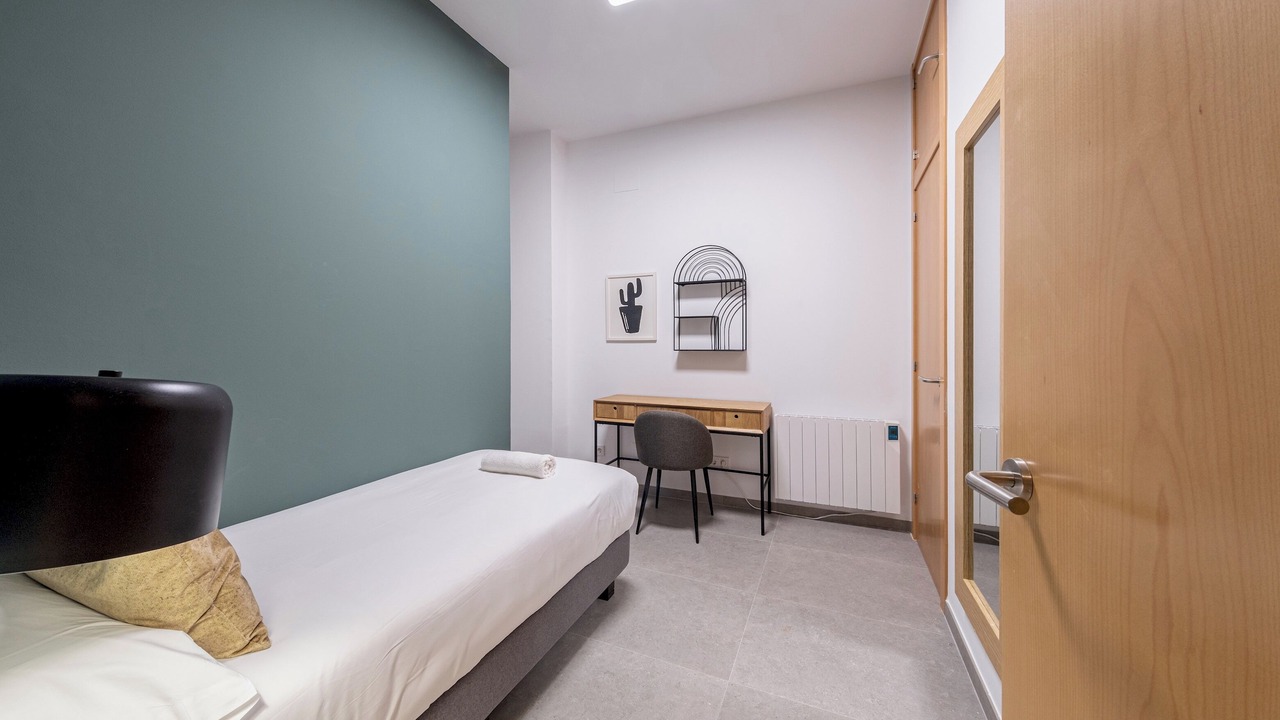 Photo of Bedroom in Sants