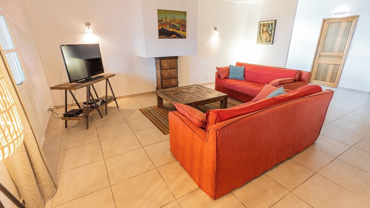 Photo of Livingroom in Issirac