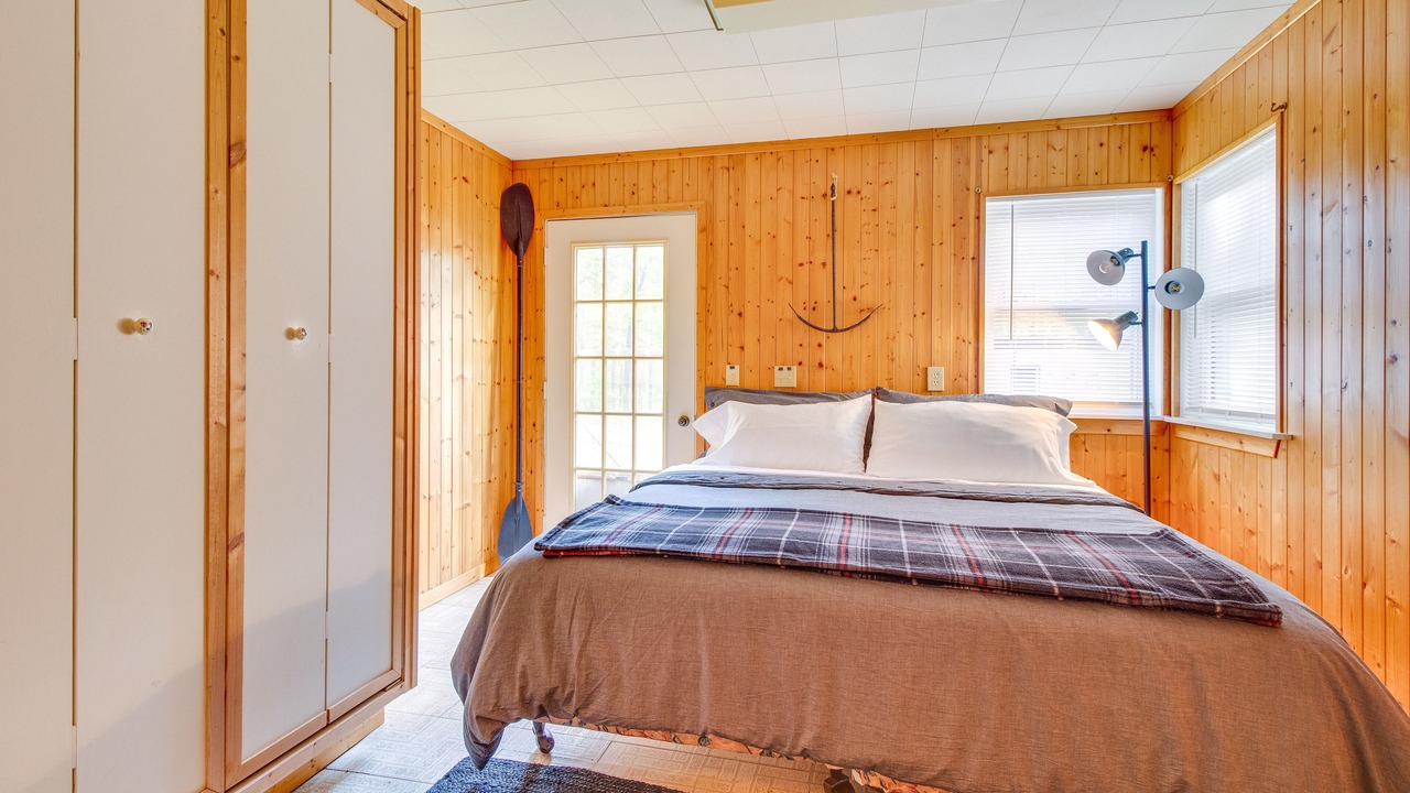 Photo of Bedroom in Elizabeth