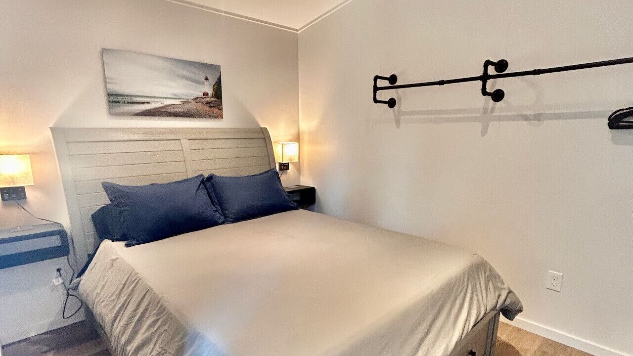 Photo of Bedroom in Newberry