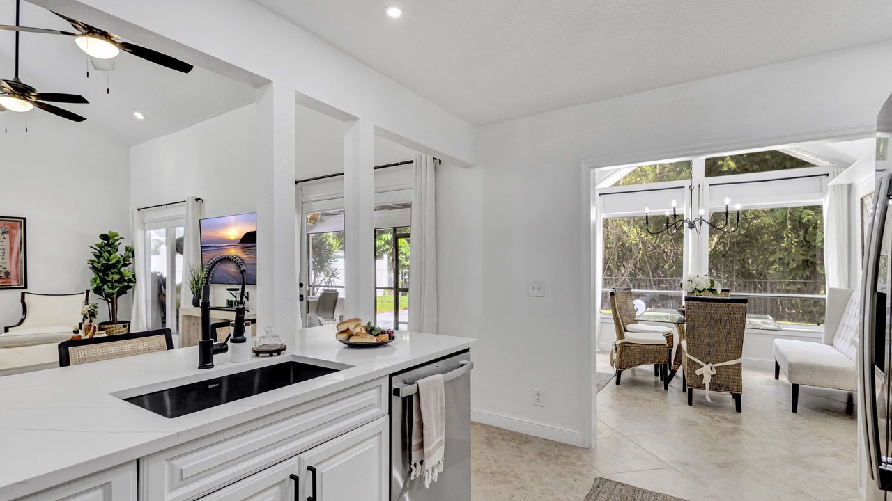 Photo of Kitchen in Riverwalk