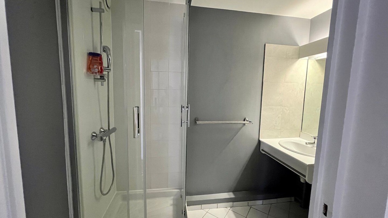 Photo of Bathroom in Poitiers