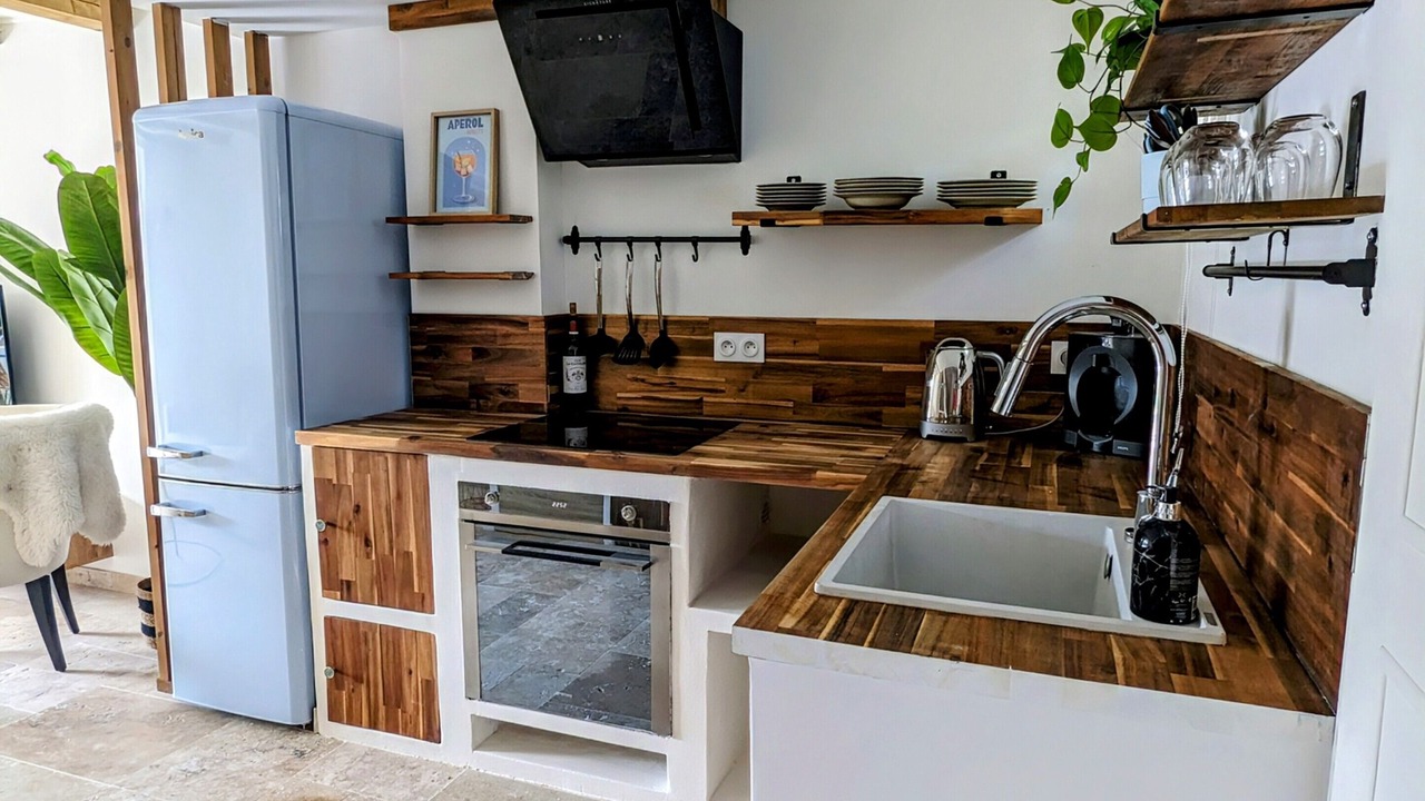 Photo of Kitchen in Saint-Vallier-de-Thiey