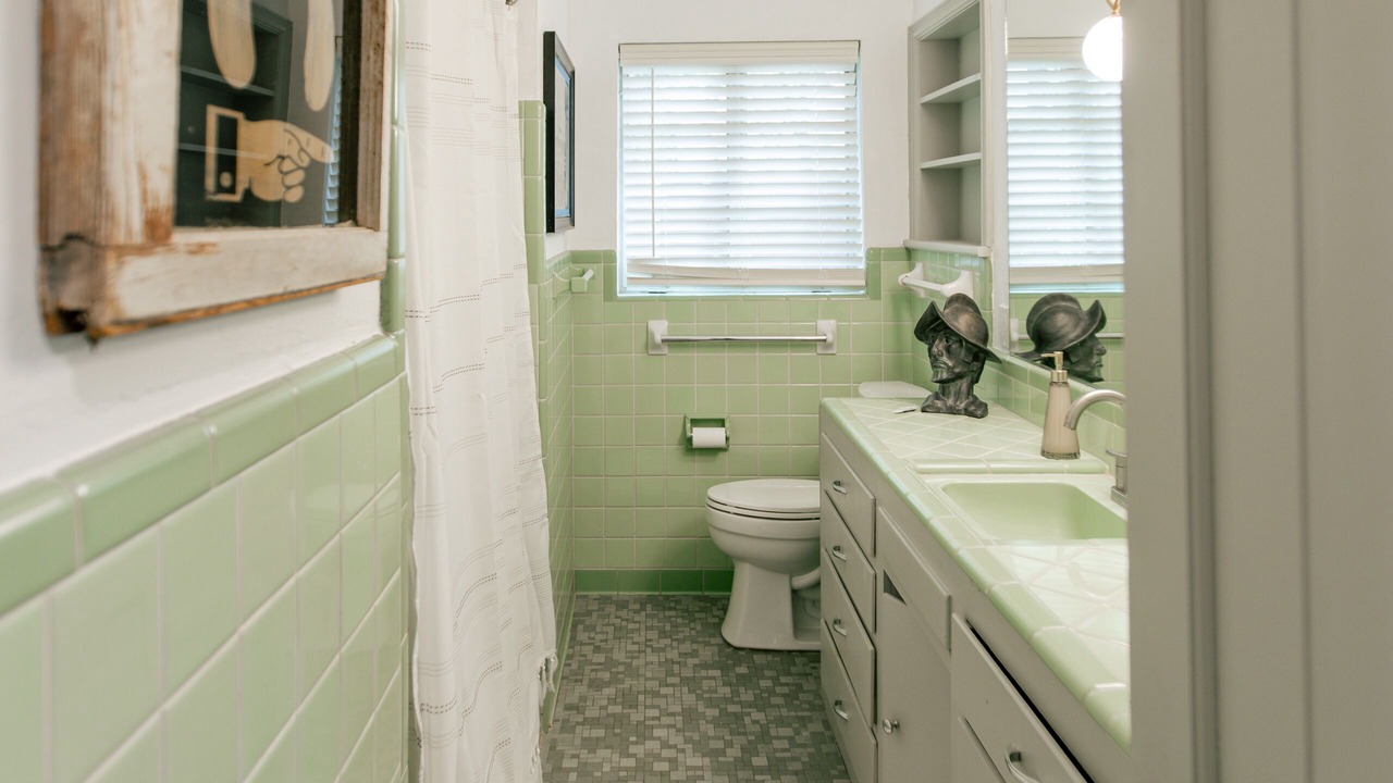Photo of Bathroom in Central Oklahoma City