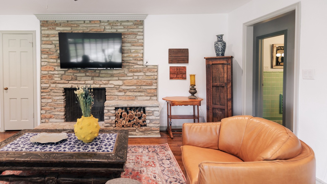 Photo of Livingroom in Central Oklahoma City