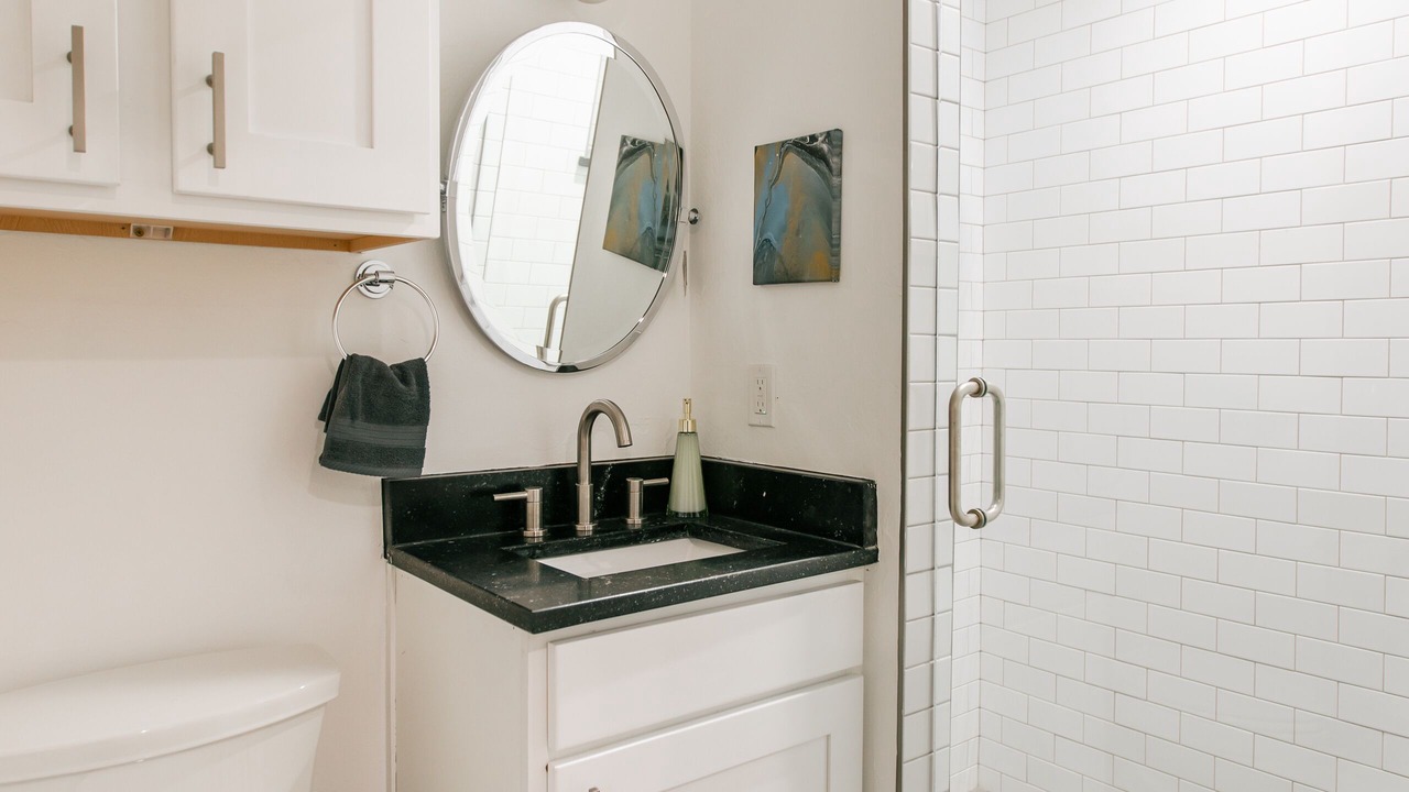 Photo of Bathroom in Central Oklahoma City