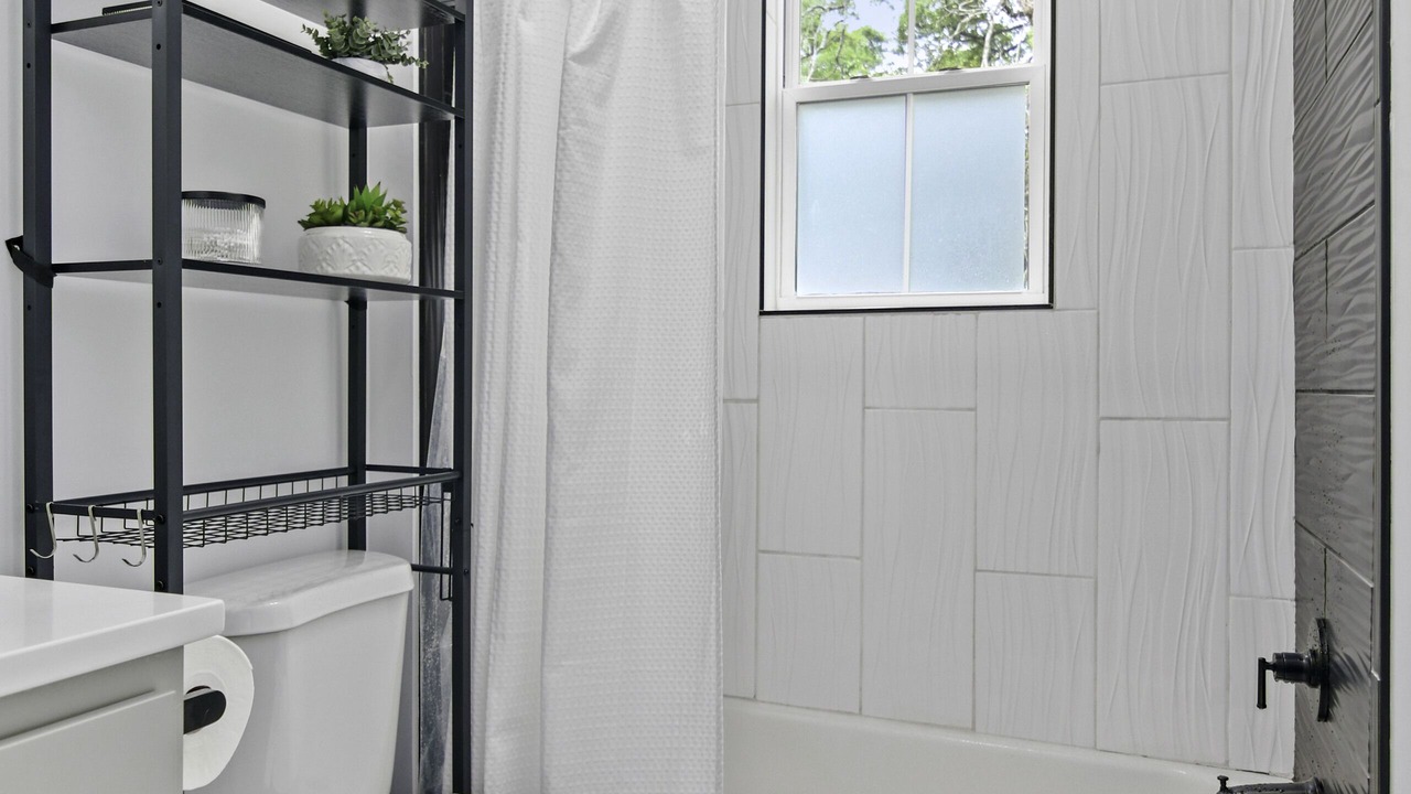 Photo of Bathroom in North Charleston