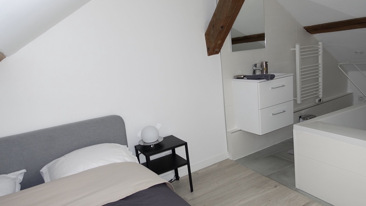 Photo of Bedroom in Dijon Centre Ville