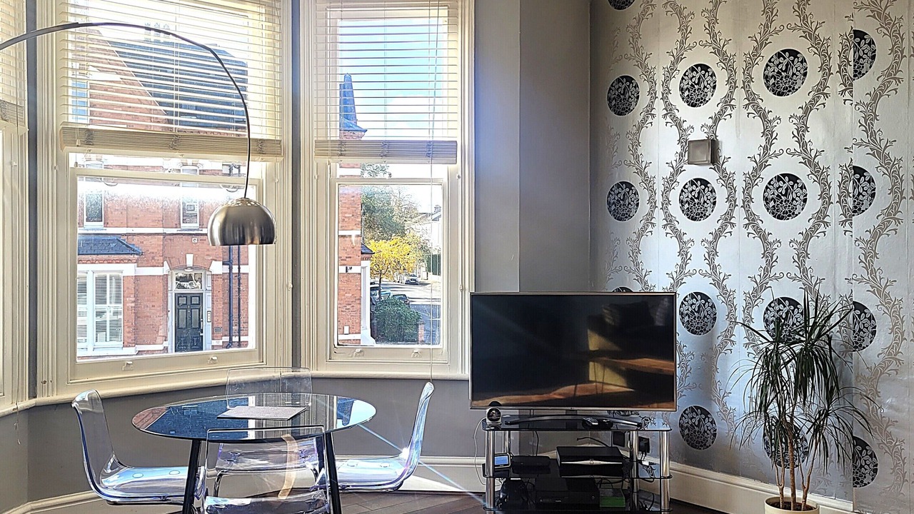 Photo of Bedroom in Leamington Spa