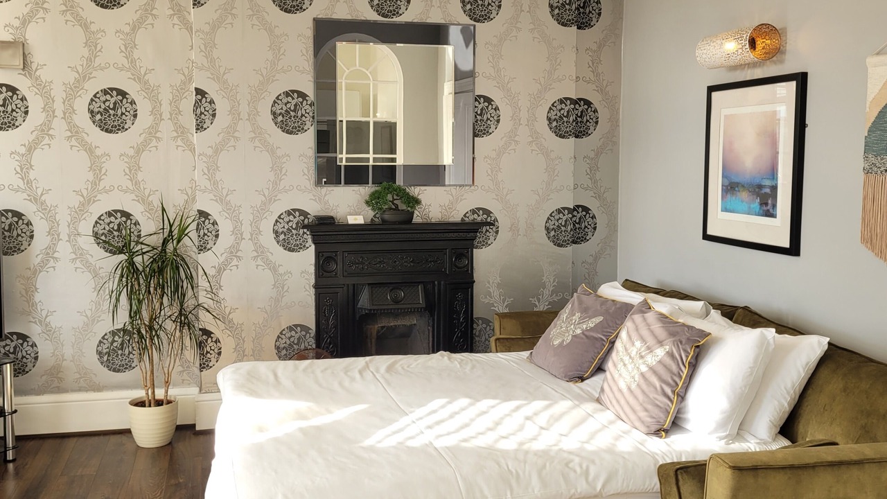 Photo of Others in Leamington Spa