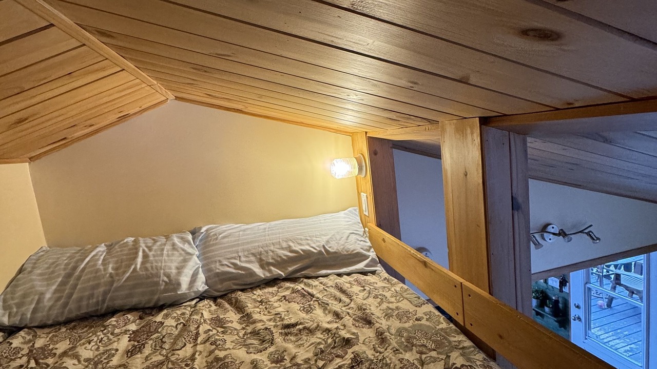 Photo of Bedroom in Les Pays-d'en-Haut Regional County Municipality